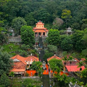 Du lịch núi Tà Cú