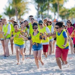 Tổ chức tour team building Nha Trang